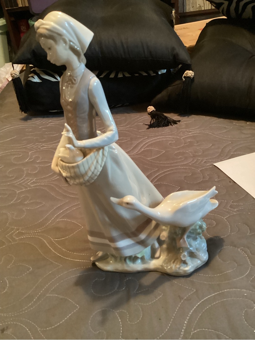 Lladro White Porcelain Girl with Goose Figurine
